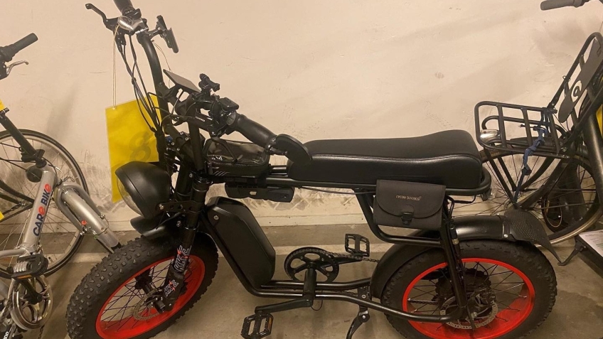 Politie: Strenge controle op elektrische fietsen met gashendel