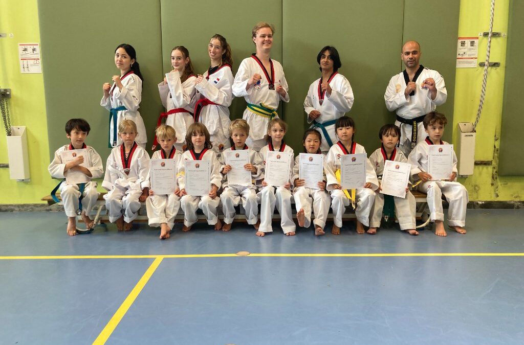 Geslaagde examens bij Taekwondo Koryo in Wassenaar 