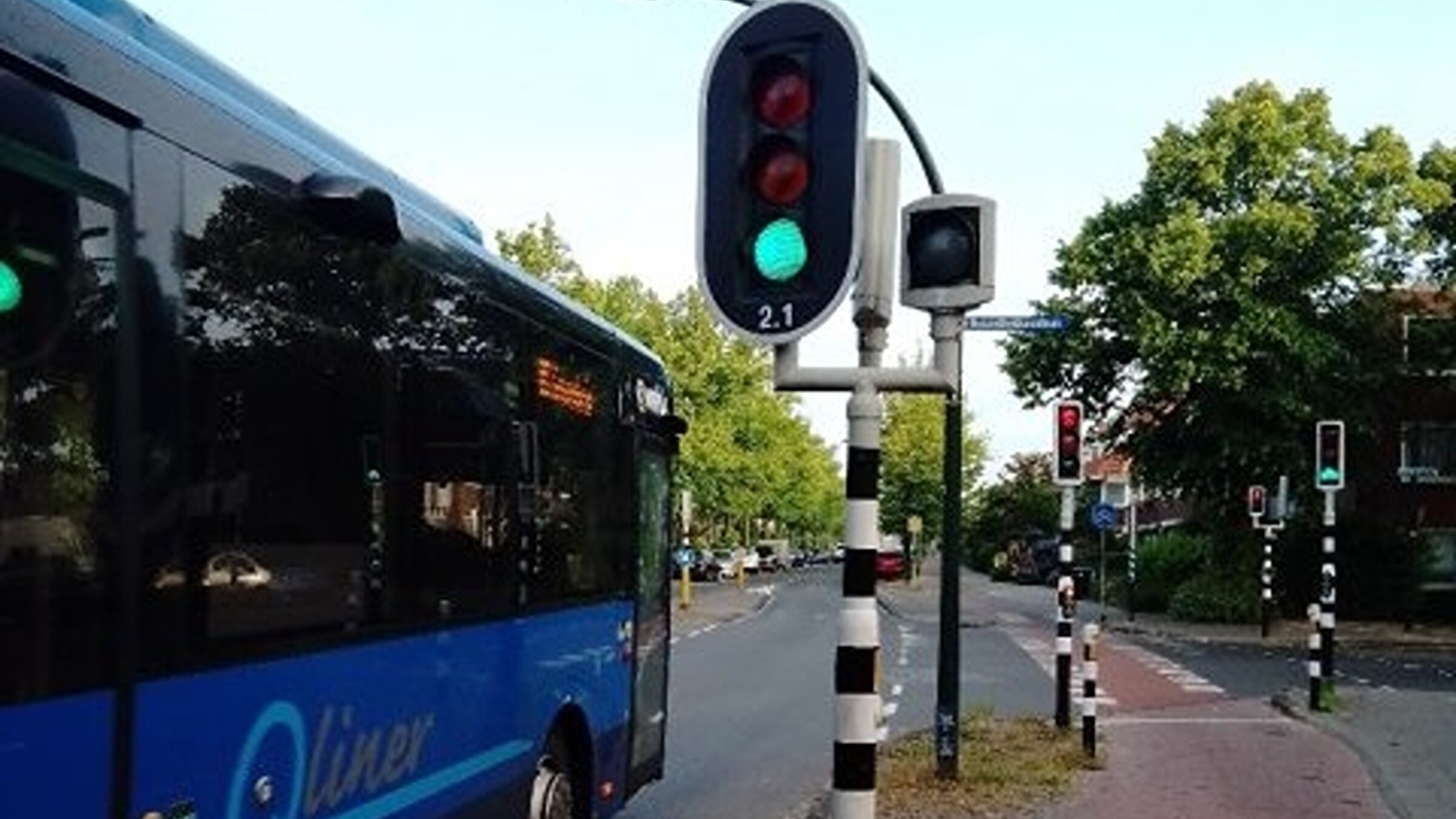 Rood En Groen 2 In 1 Verkeerslicht, Industriële LED-verkeerslichten, X En Pijl 2 In 1 Verkeerslicht, Pc-behuizing Stop and Go-licht, Waarschuwingslampje voor Spinnenweblens (Color : 24V Rood En Groen 2 In 1 Verkeerslicht, Industriële LED-verkeerslichten, X En Pijl 2 In 1 Verkeerslicht, Pc-behuizing Stop and Go-licht, Waarschuwingslampje voor Spinnenweblens (Color : 24V