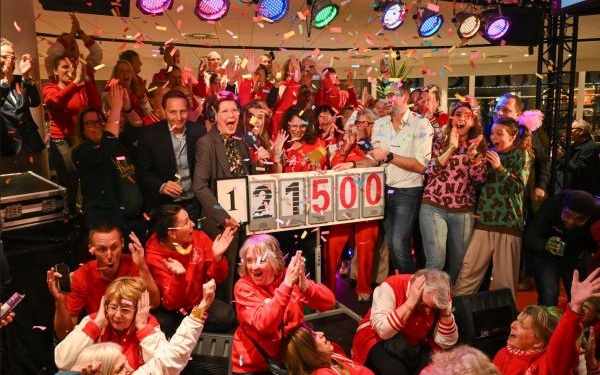 Record bij actie Sintvoorieder1: 121.500 cadeaus ingezameld; Gezamenlijke inzamelactie voor Sinterklaas groot succes