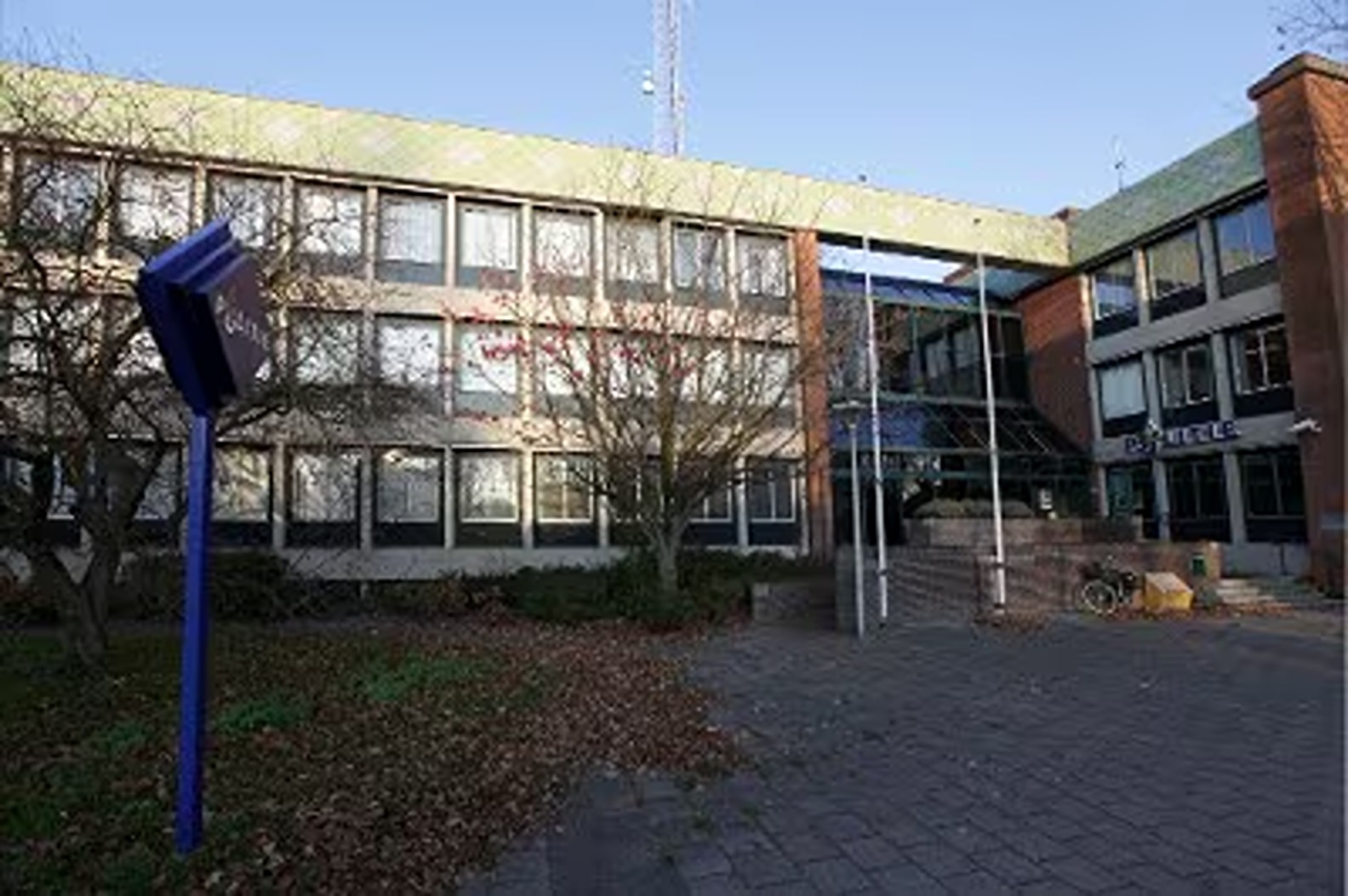 Burgemeester De Lange reageert geschokt op schietpartij in Wassenaar